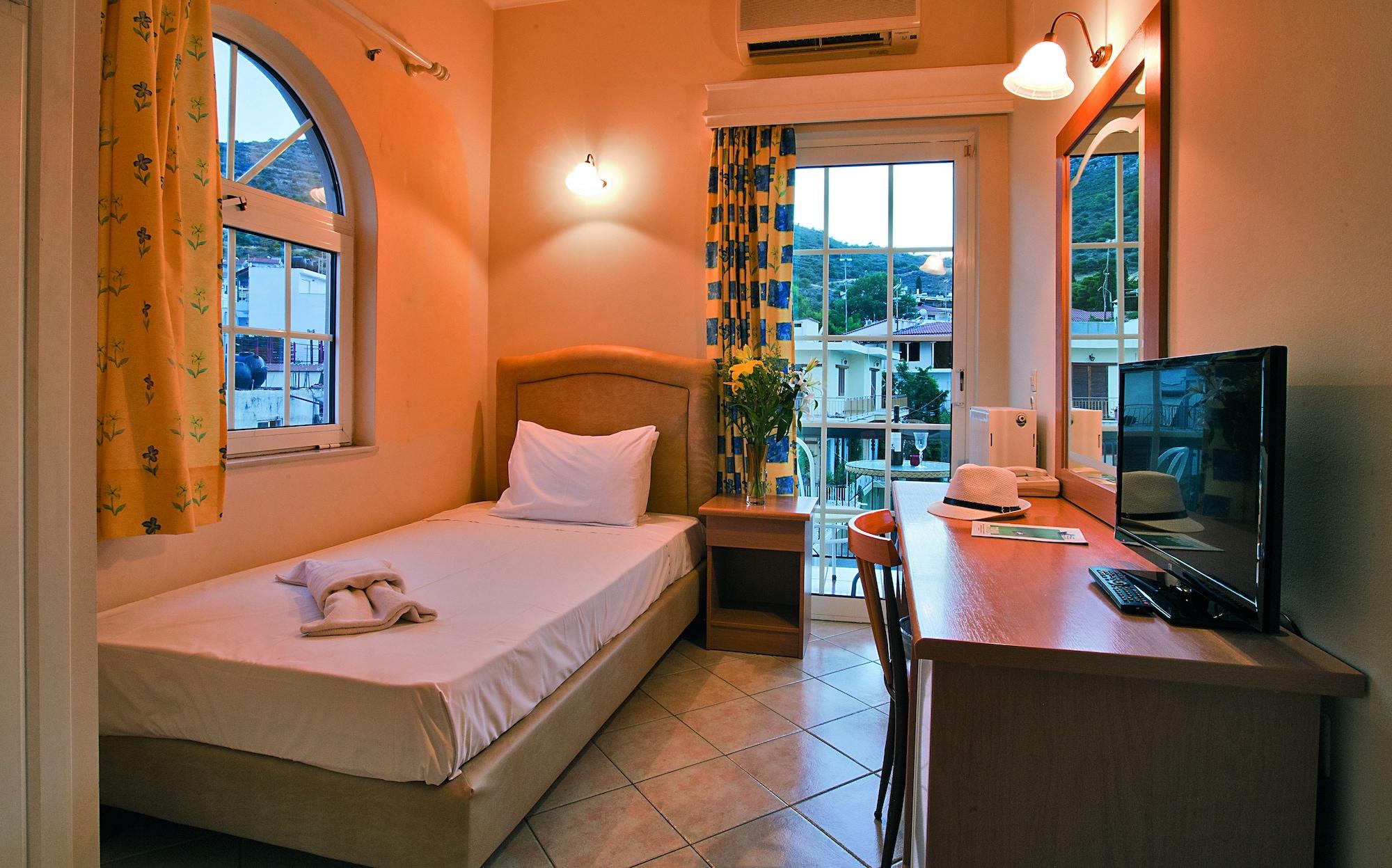 Epidavria Hotel Tolón Esterno foto