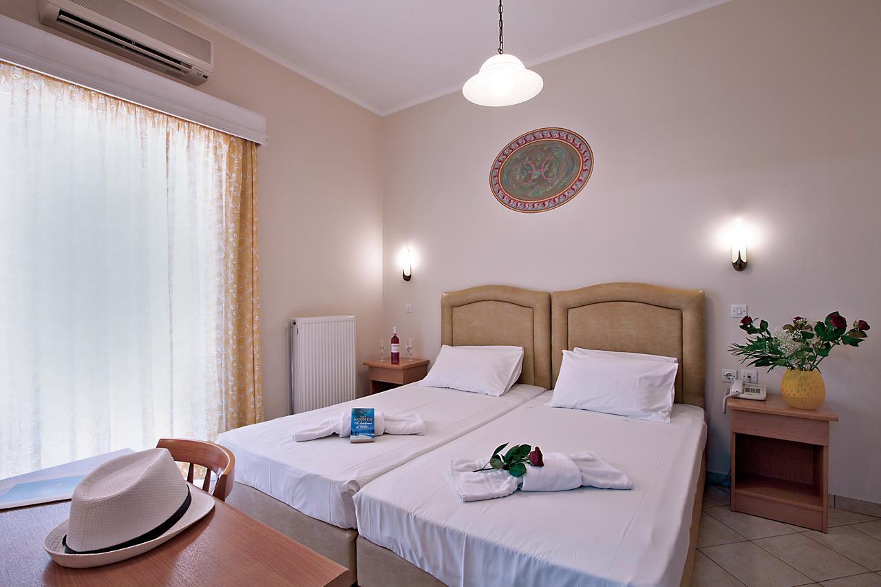 Epidavria Hotel Tolón Esterno foto